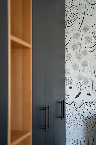 Portes de placards sur mesure laquées